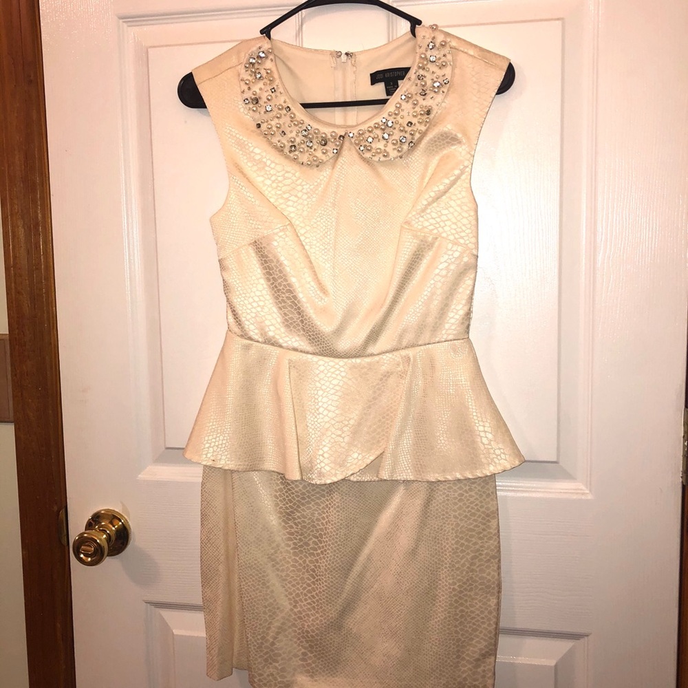 Perfect for Bride’s wedding shower.